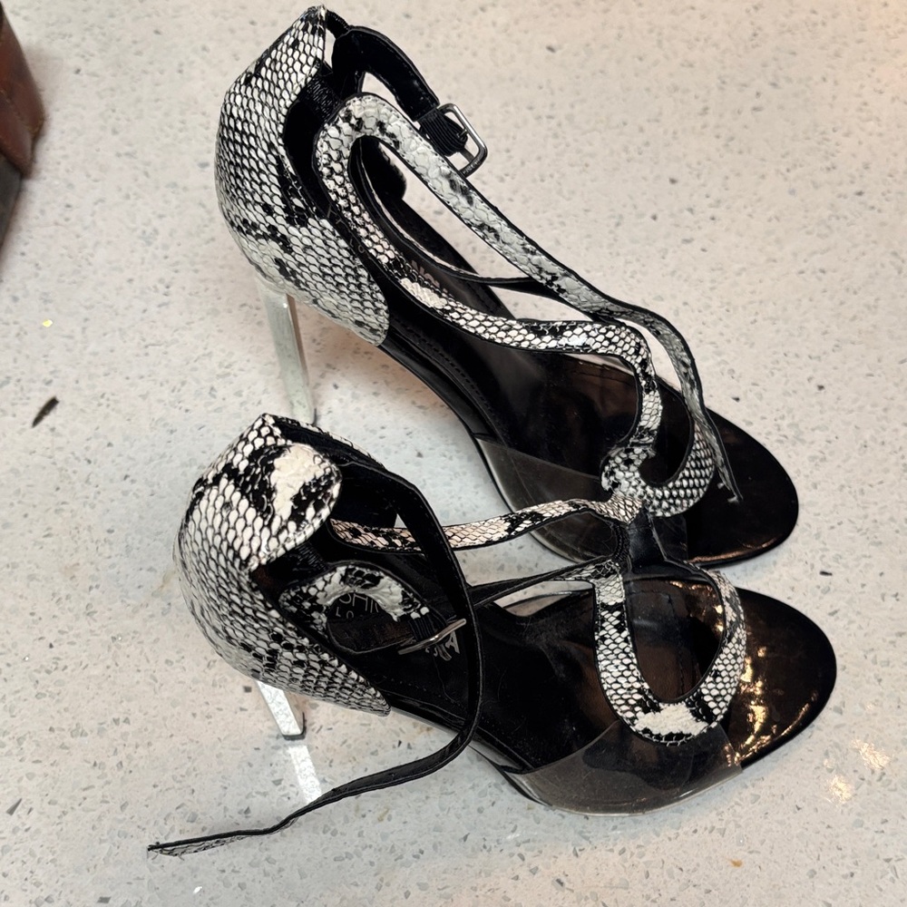 Fashion Nova Snakeskin Black Heels